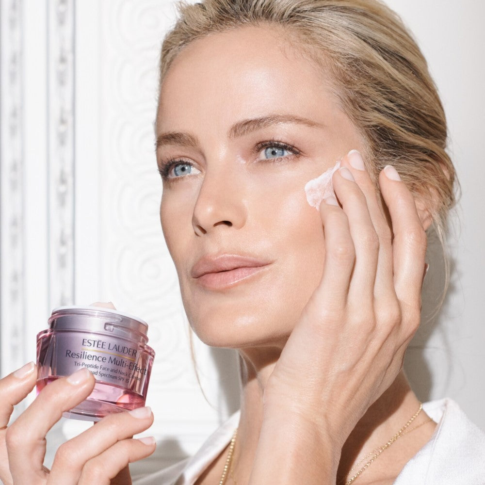 Estée Lauder Resilience Multi-Effect Tri-Peptide Face and Neck Creme SPF15 - Pelli Aride