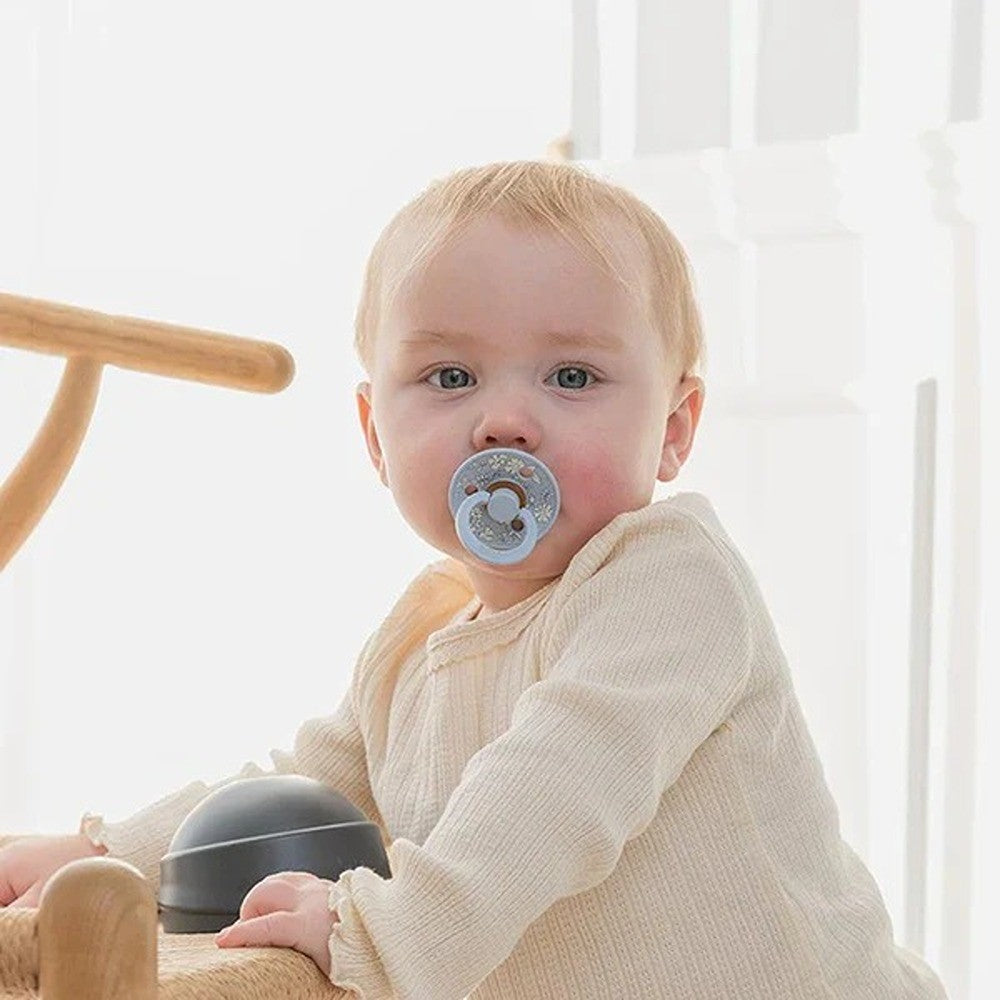 Bibs Liberty Set 2 Ciucci Tettarella Anatomica In Lattice Di Gomma Naturale Chamomile Lawn E Baby Blue Mix 6-18 Mesi