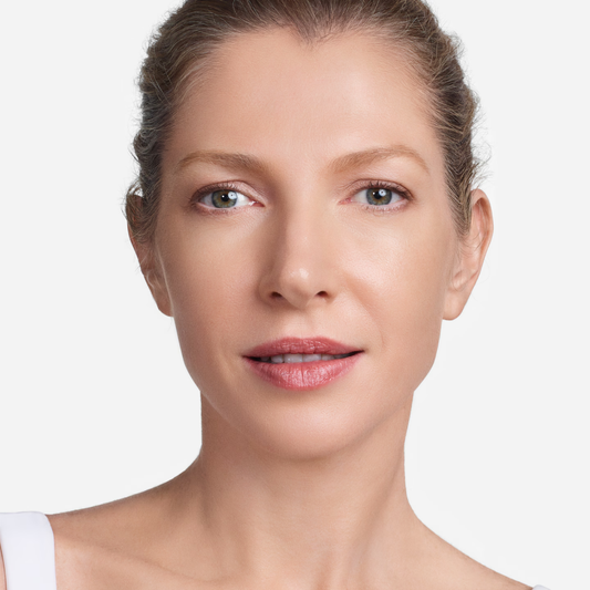 Clinique Beyond Perfecting Foundation + Concealer - Fondotinta + Correttore
