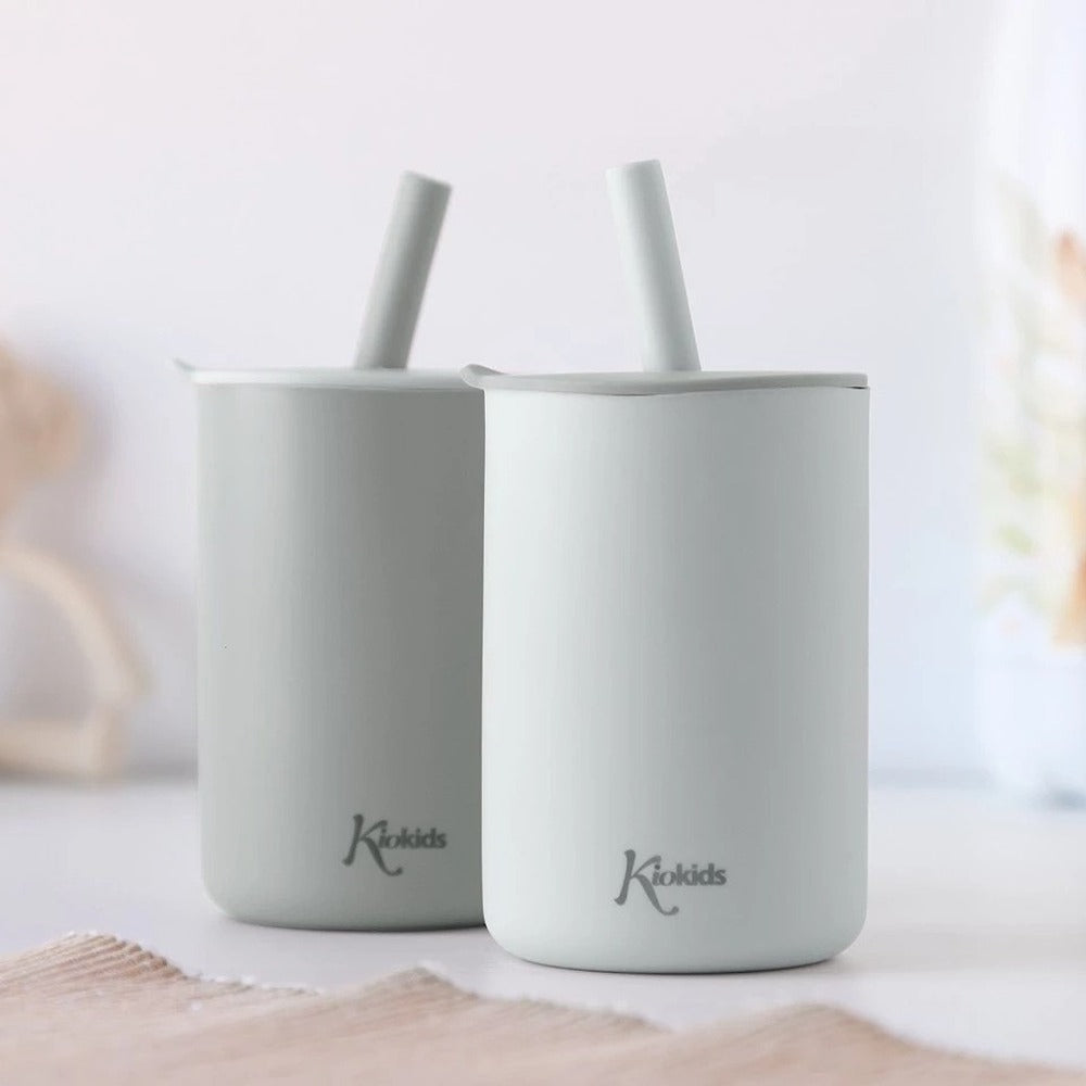 Kiokids Bicchieri In Silicone Con Cannuccia Grigio 2 Pezzi