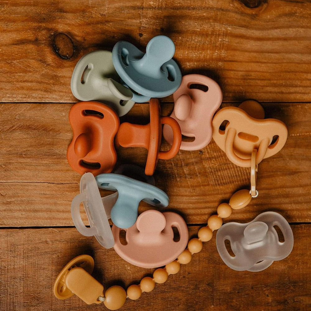 Suavinex Colour Essence Succhietto In Silicone Tettarella Fisiologica Sx Pro 0-6 Mesi