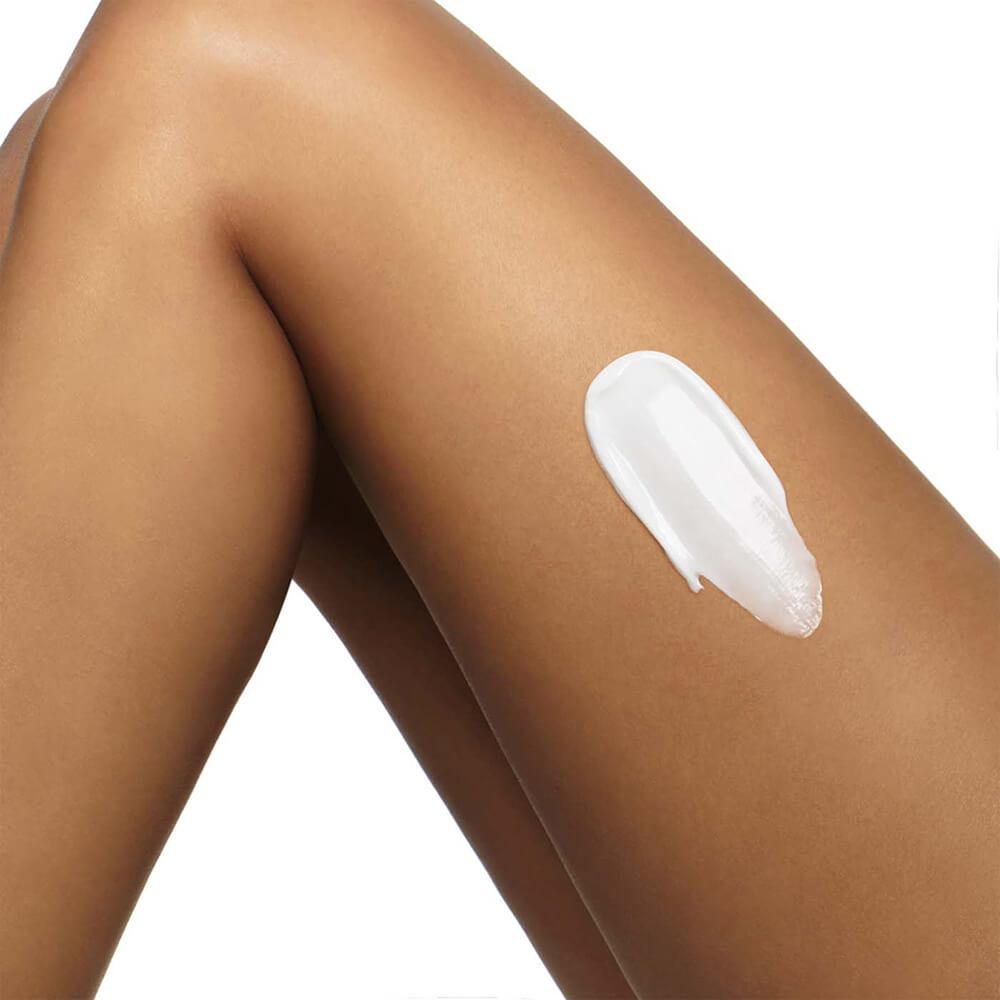 Clarins Eau Ressourçante Crème Veloutée Délassante - Crema Corpo Vellutante Rilassante