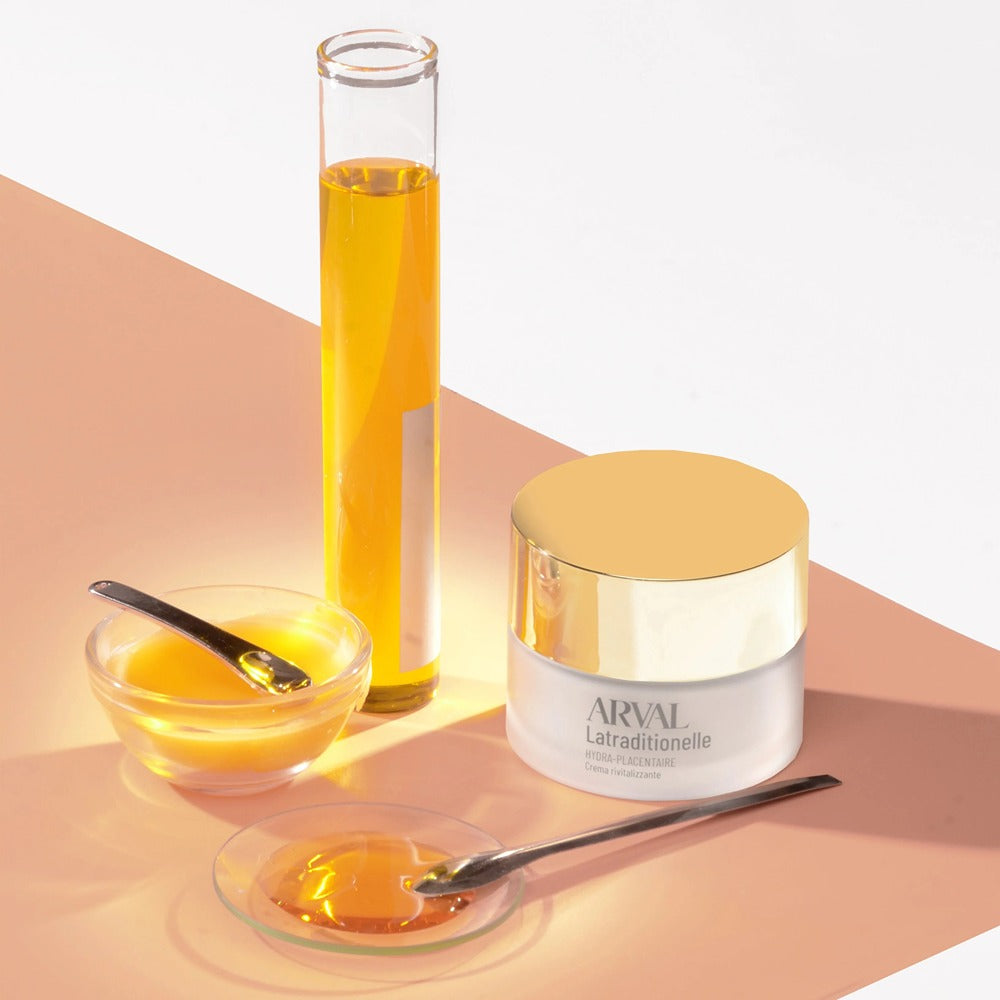 Arval Latraditionelle Hydra-Placentaire - Crema Rrivitalizzante