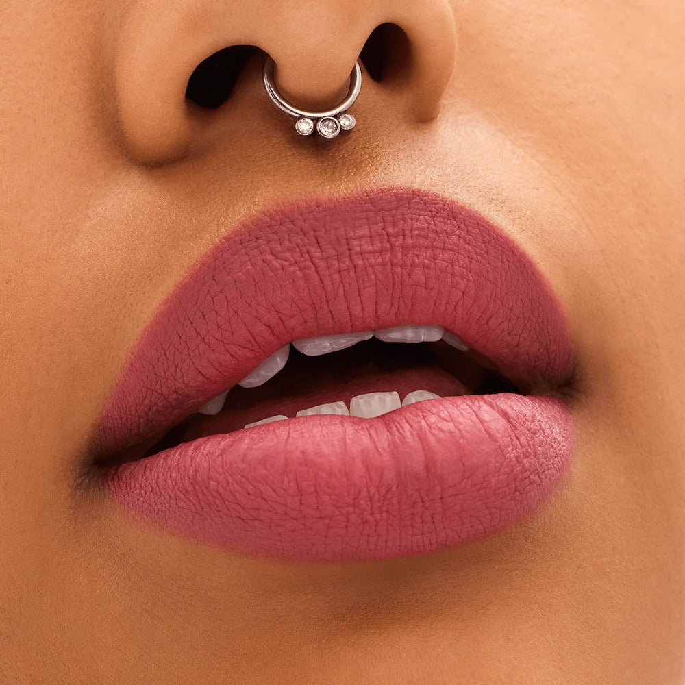 MAC Locked Kiss Lipstick 24hr - Rossetto