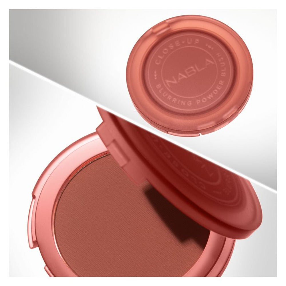 Nabla Close-up Blurring Powder Blush