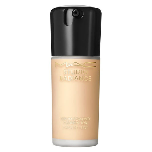 MAC Studio Radiance Serum-powered Foundation - Fondotinta con Siero