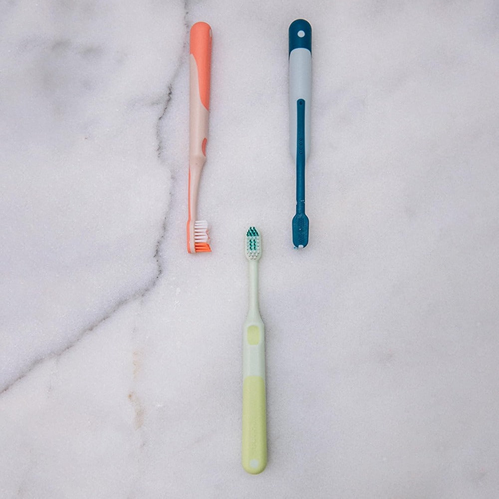 Suavinex Oralcare Spazzolino Junior Azzurro 6+ Anni