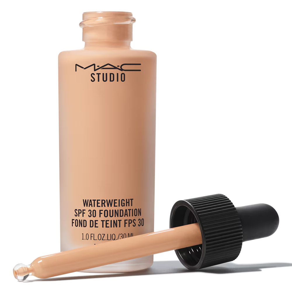 MAC Studio Waterweight SPF 30 Foundation - Fondotinta