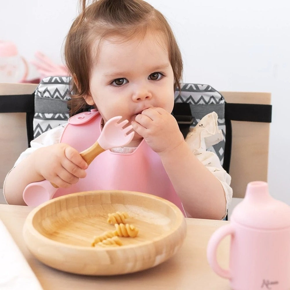 Kiokids Set Stoviglie In Silicone E Bambù Con Cucchiaio E Forchetta Rosa
